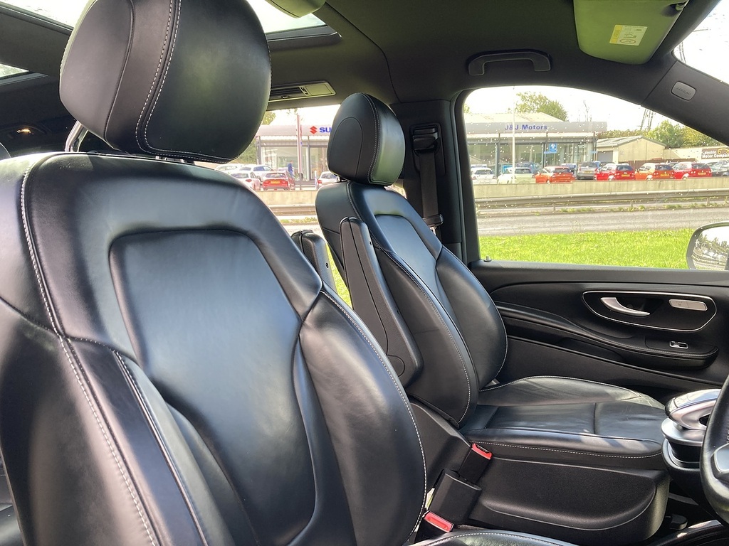 Mercedes-Benz V Class V220 D Sport Blue #10