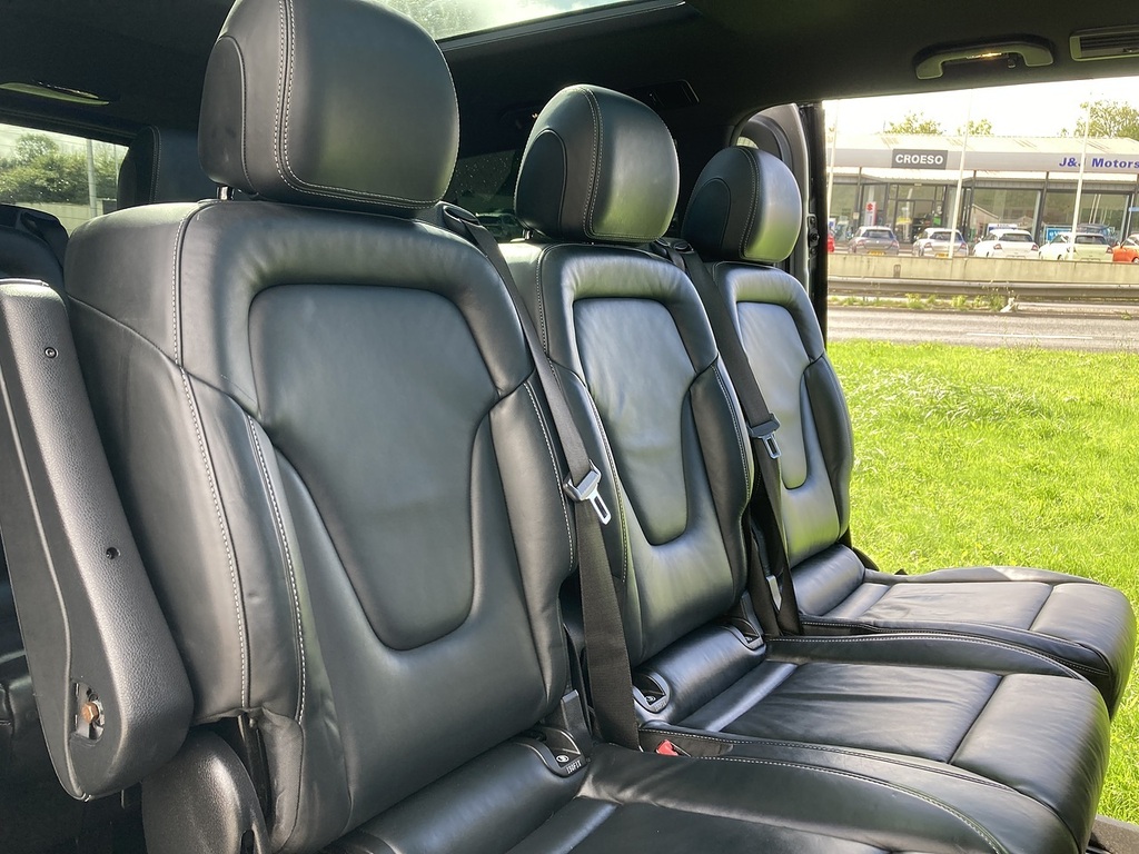 Mercedes-Benz V Class V220 D Sport Blue #11
