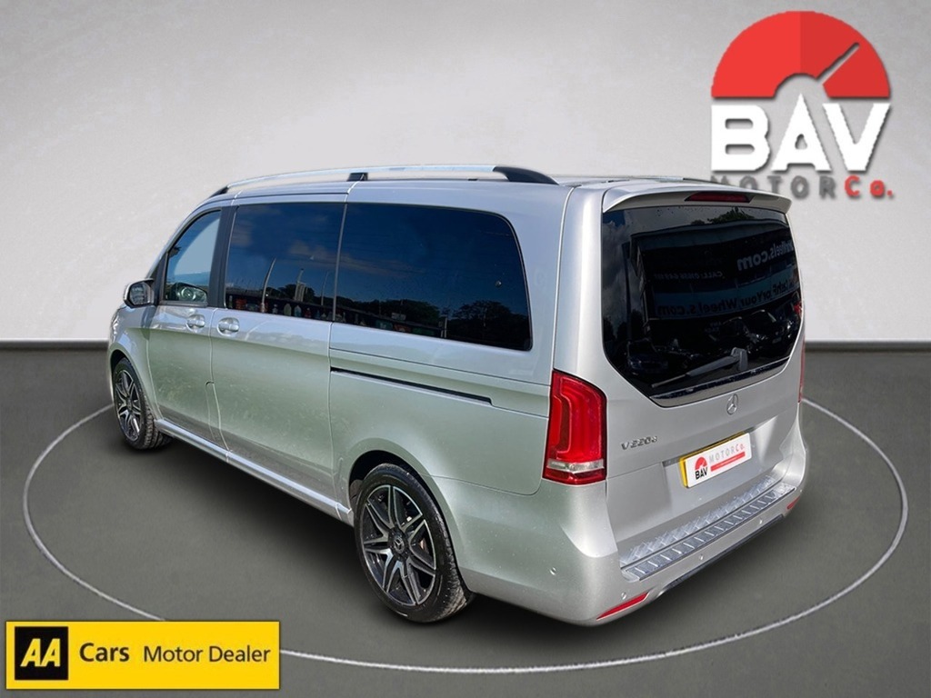 Mercedes-Benz V Class V220d Amg Line Silver #5