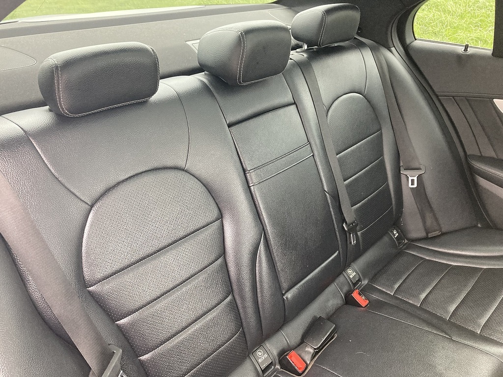 Mercedes-Benz C Class 2.1L C220 Bluetec Se Executive 170 Bhp Blue #9