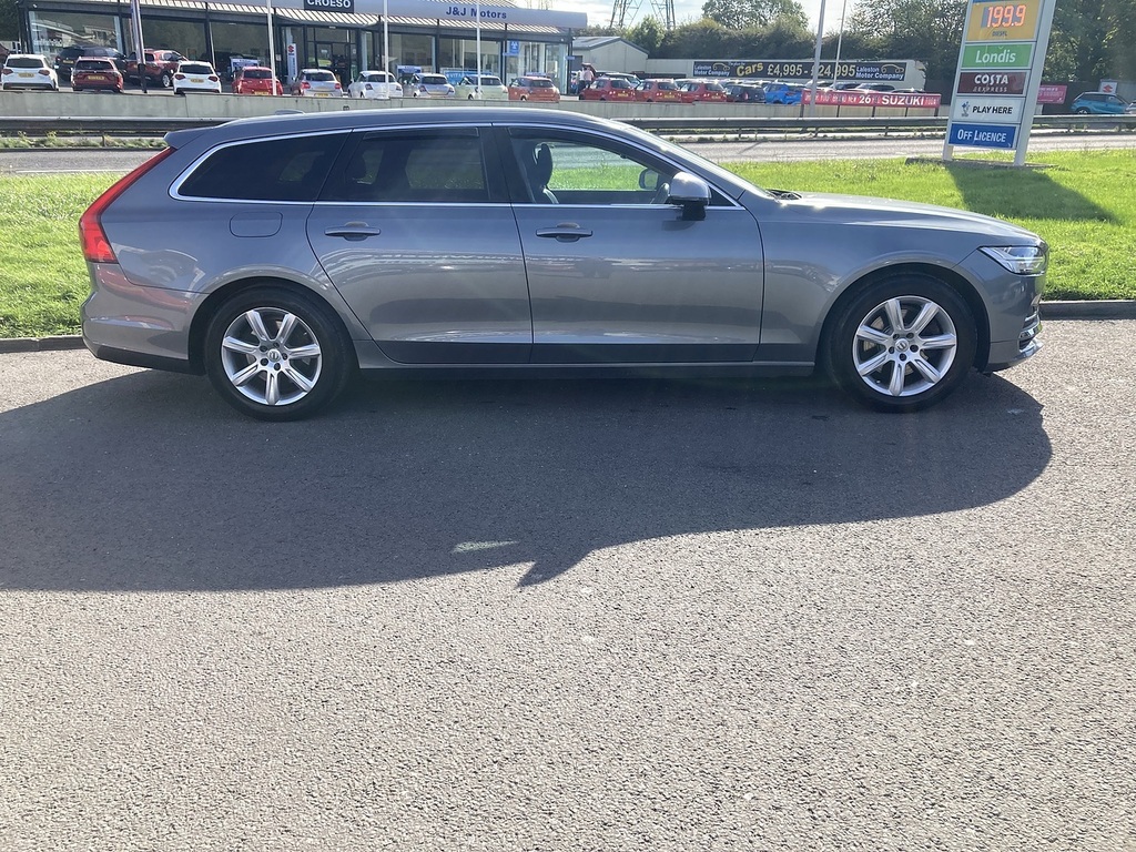Volvo V90 2.0 D4 190 Inscription Geartronic White #13