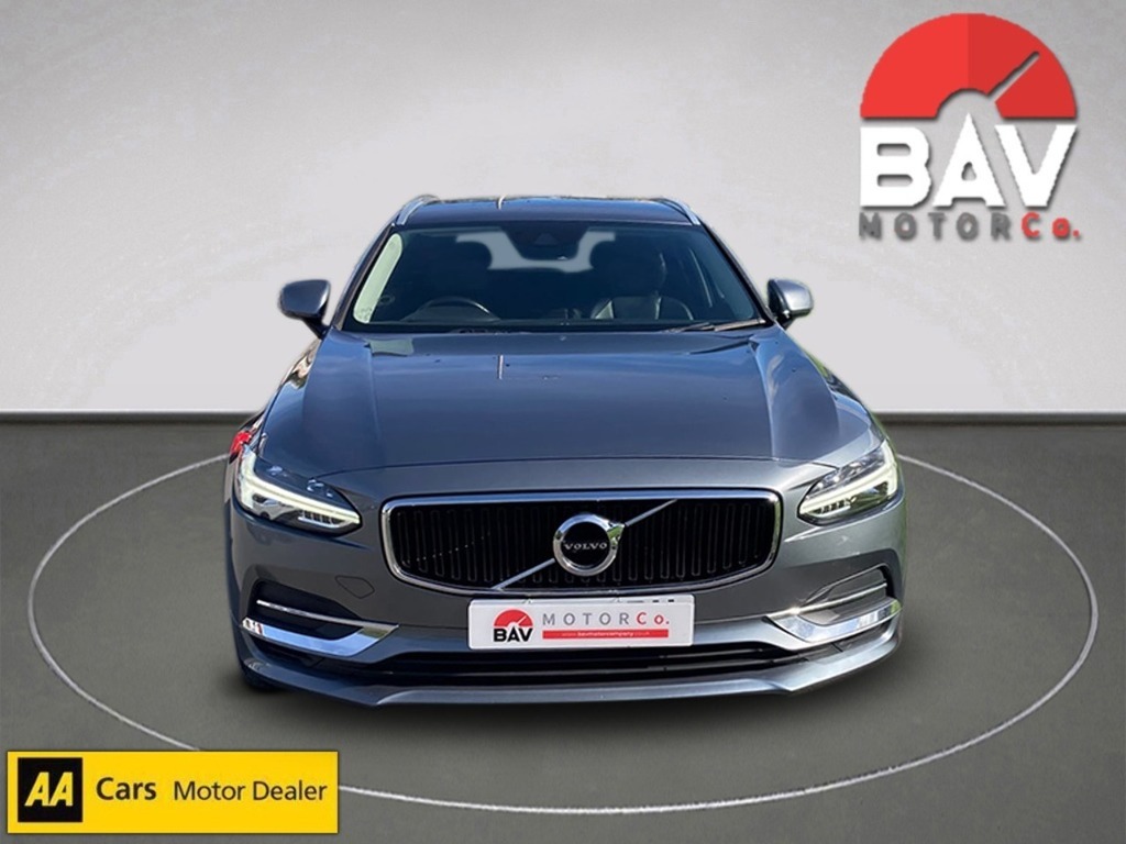 Volvo V90 D4 Momentum Grey #6