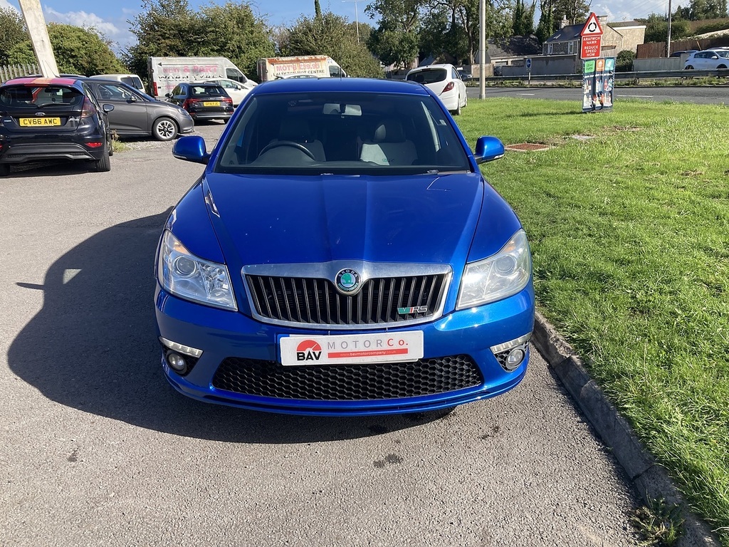 Skoda Octavia 2.0 Tdi Laurin Klement 2012 Grey #19