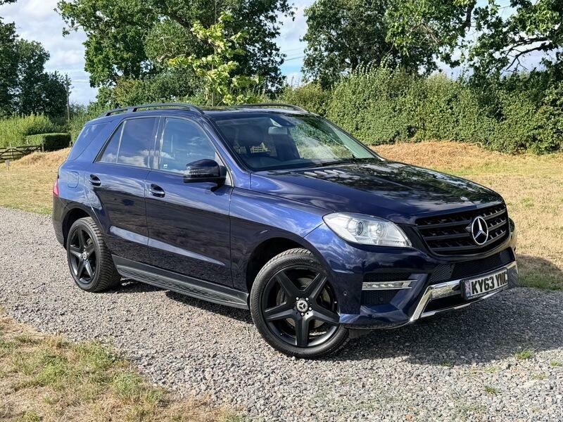 Mercedes-Benz M Class 3.0 Ml350 V6 Bluetec Amg Sport G-tronic 4Wd Euro 6 Blue