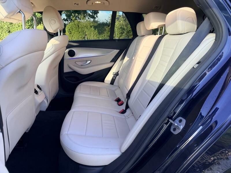 Mercedes-Benz E Class 2.0 E220d Amg Line Premium Plus G-tronic Euro 6 Black #20