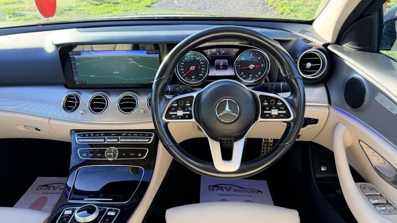 Mercedes-Benz E Class 2.0 E220d Amg Line Premium Plus G-tronic Euro 6 Black #10