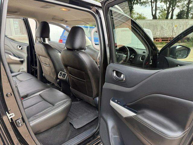 Nissan Navara 2.3L Tekna Grey #26