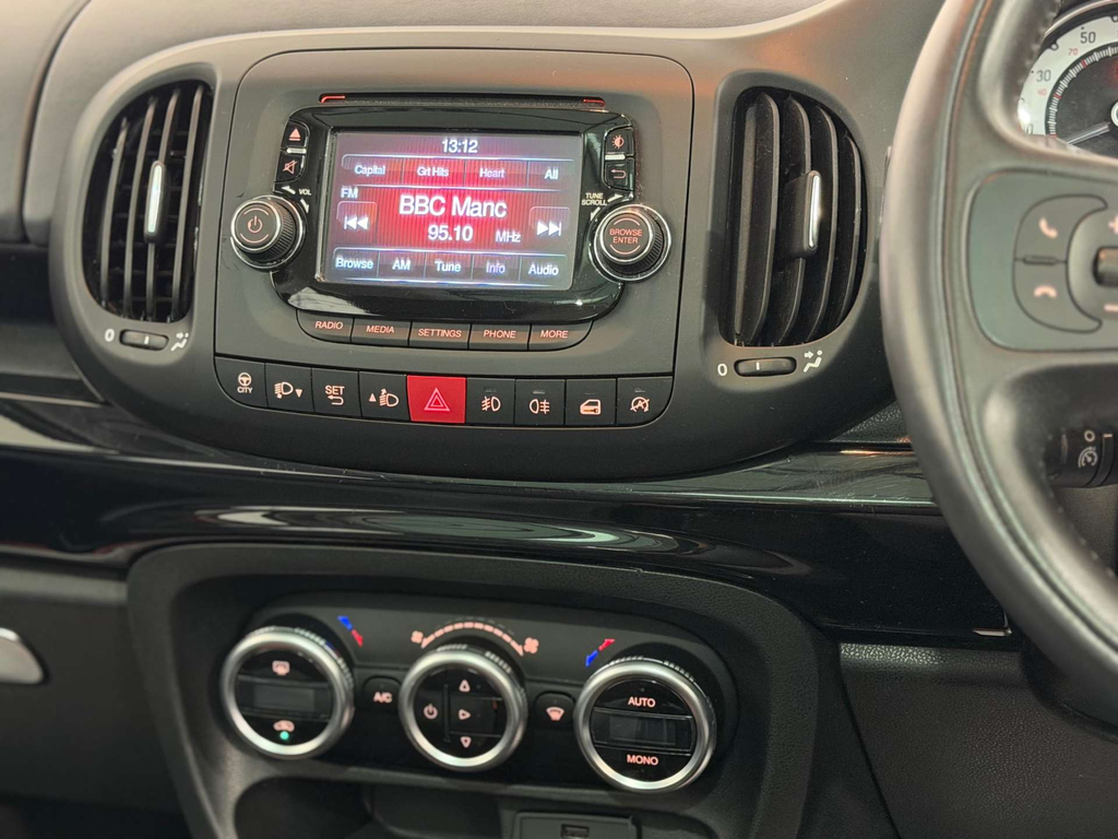 Fiat 500L 1.4 Pop Star 95 Bhp Black #26