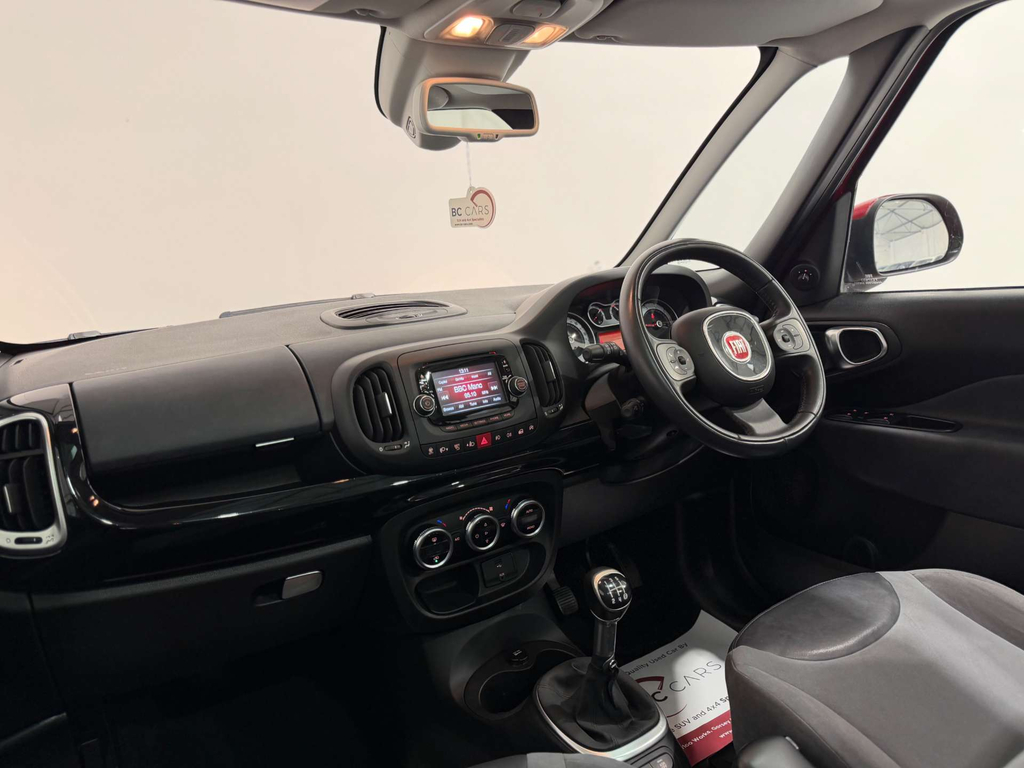 Fiat 500L 1.4 Pop Star 95 Bhp Black #19