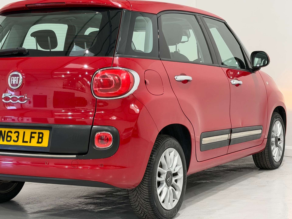 Fiat 500L 1.4 Pop Star 95 Bhp Black #9