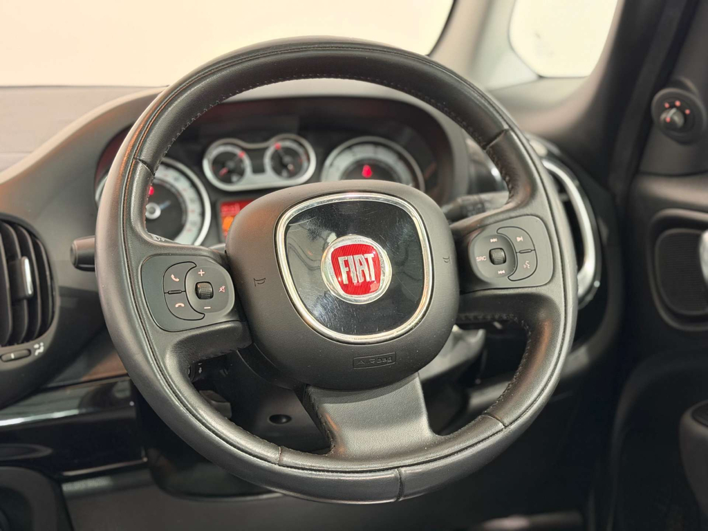 Fiat 500L 1.4 Pop Star 95 Bhp Black #25