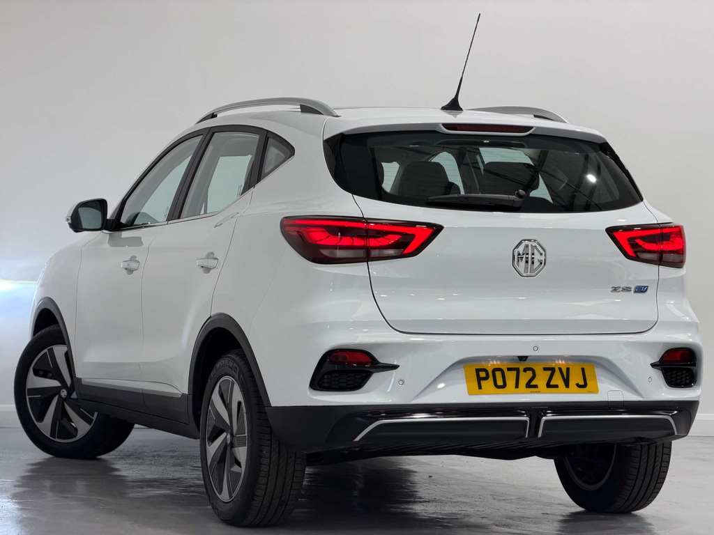 MG ZS Zs Trophy Connect Ev White #3