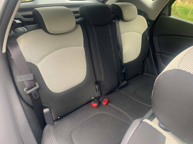 Renault Captur 1.0 Tce Iconic Suv #12