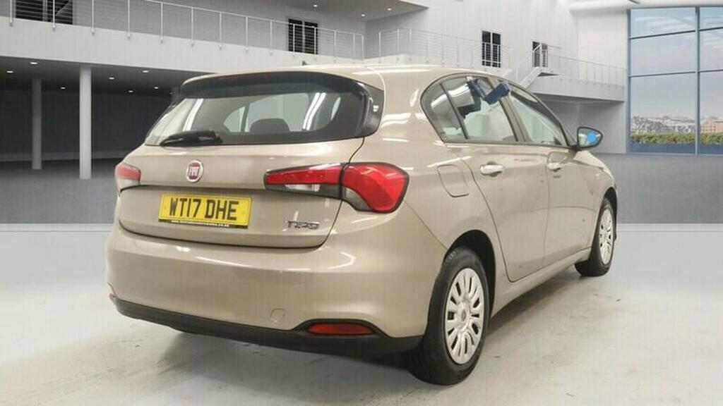 Fiat Tipo Hatchback 1.4 Mpi Easy Euro 6 201717 Grey #4