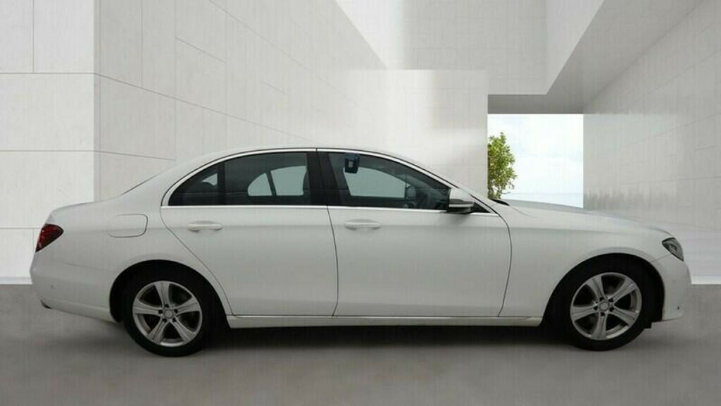 Mercedes-Benz E Class 2.1 E220 Bluetec Amg Night Edition G-tronic Euro Black #12