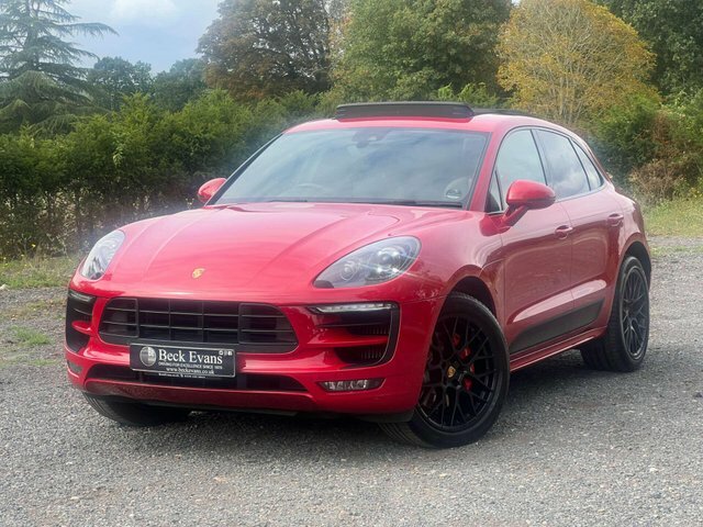 Porsche Macan 3.0T V6 Gts Suv Red