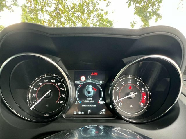 Jaguar F-Type 2.0I R-dynamic Coupe Euro 6 Ss White #36