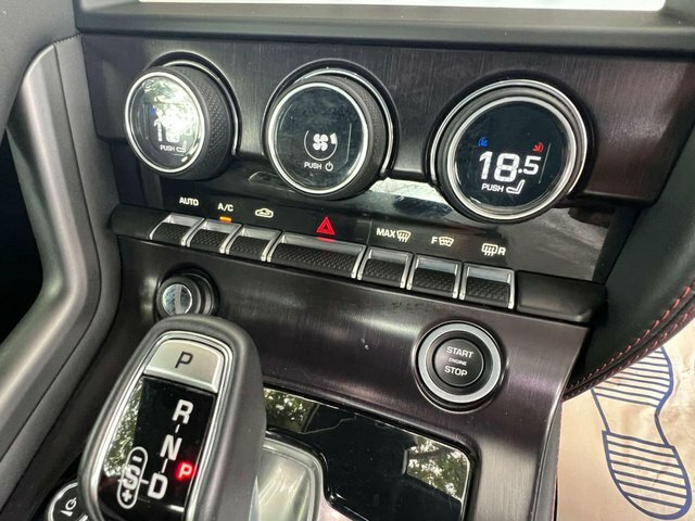 Jaguar F-Type 2.0I R-dynamic Coupe Euro 6 Ss White #27