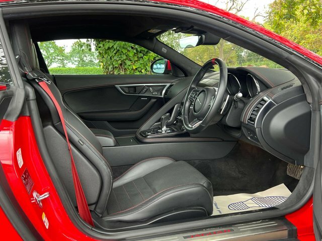 Jaguar F-Type 2.0I R-dynamic Coupe Euro 6 Ss White #14