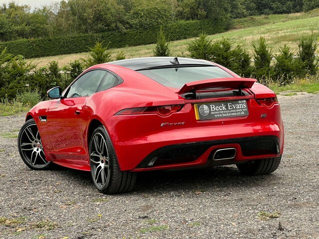 Jaguar F-Type 2.0I R-dynamic Coupe Euro 6 Ss White #16