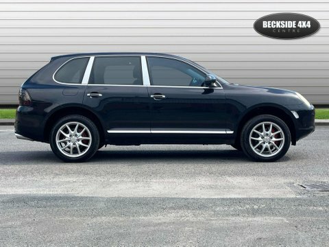 Porsche Cayenne 3.2 Cayenne Tiptronic Black #2