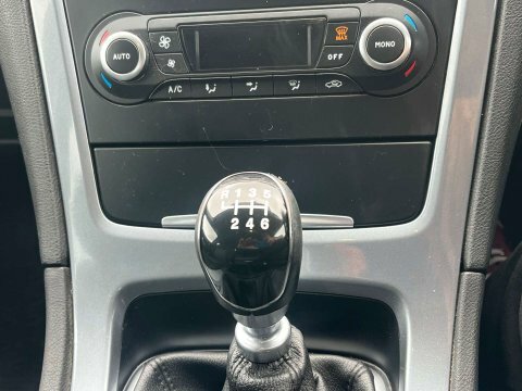 Ford Mondeo 2.0 Tdci Titanium Euro 5 Black #12