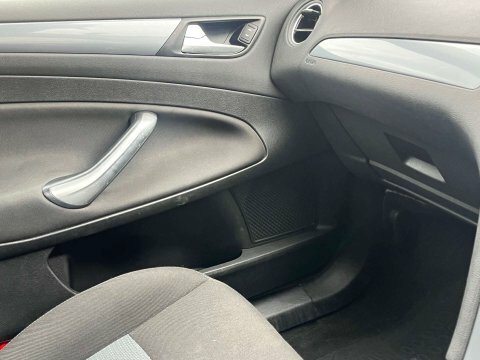 Ford Mondeo 2.0 Tdci Titanium Euro 5 Black #9