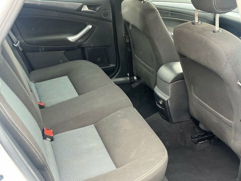 Ford Mondeo 2.0 Tdci Titanium Euro 5 Black #28