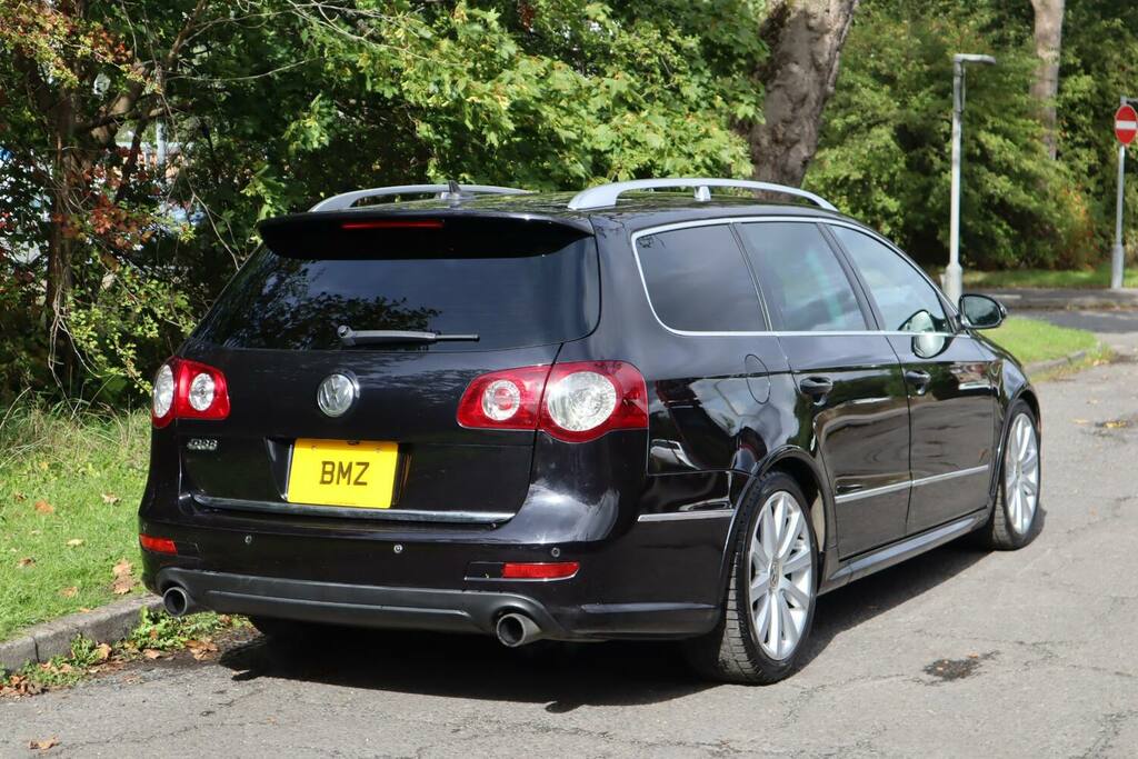 Volkswagen Passat R36 3.6 Fsi V6 Dsg 4 Motion Estate Black #3