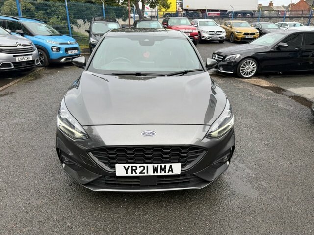 Ford Focus 1.0 Ecoboost Hybrid Mhev 125 Titanium Edition Black #7