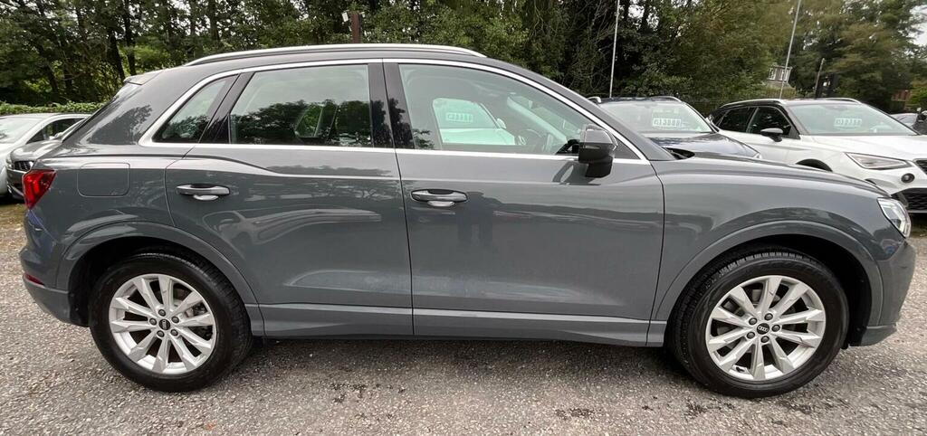 Audi Q3 1.5 Tfsi Cod 35 Sport Euro 6 Ss Grey