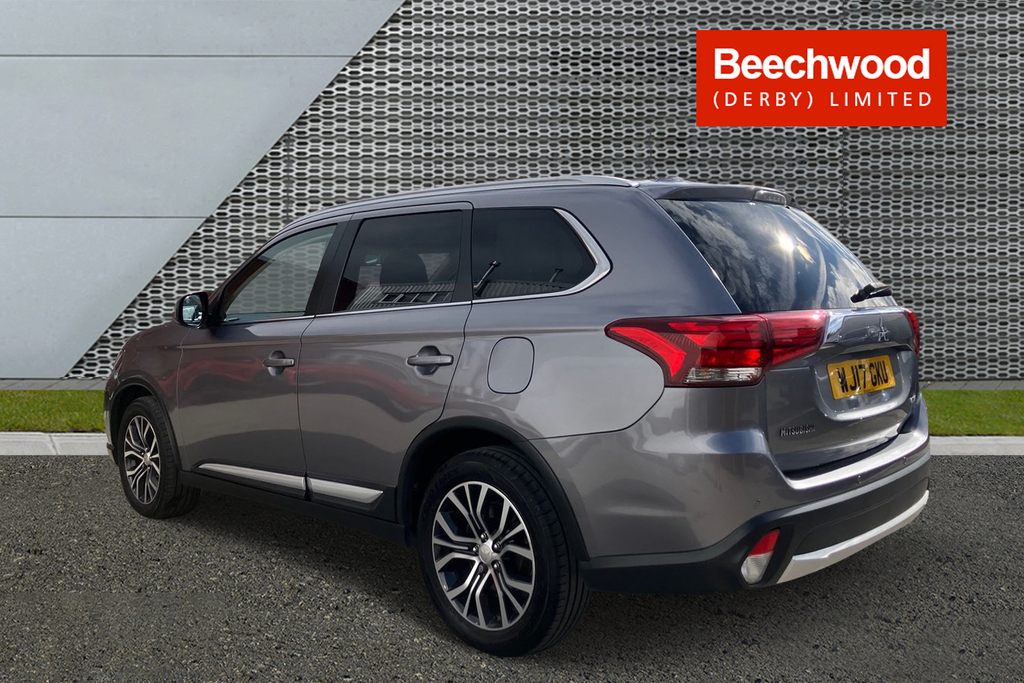 Mitsubishi Outlander 2.2 Di-d 3 Grey #5