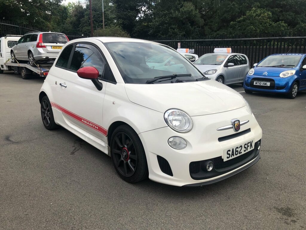 Abarth 500 1.4 T-jet Hatchback Euro 5 135 White #3