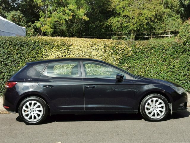 Seat Leon Tsi Se Hatchback Black #3