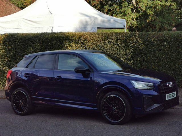 Audi Q2 Tfsi Cod 35 Black Blue #4