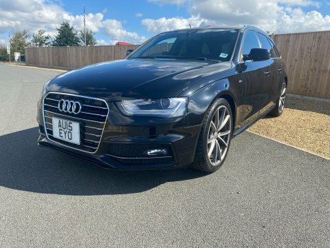 Audi A4 2.0 Tfsi S Black #2
