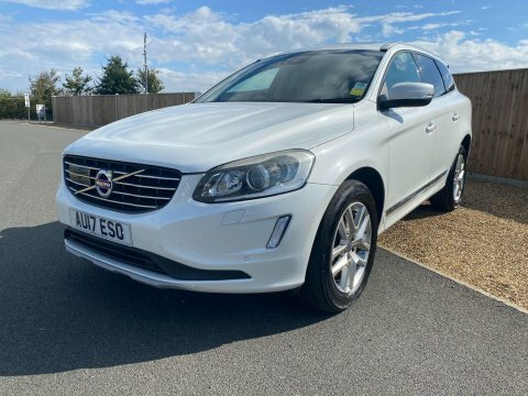 Volvo XC60 2.0 D4 Se White