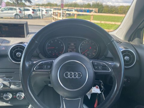 Audi A1 1.2 Tfsi Sport Euro 5 Ss Black #20