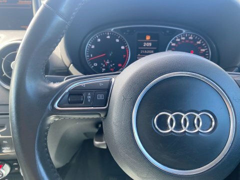 Audi A1 1.2 Tfsi Sport Hatchback 86 Ps Black #20