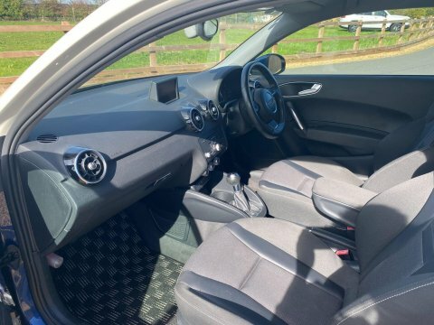 Audi A1 1.2 Tfsi Sport Hatchback 86 Ps Black #12