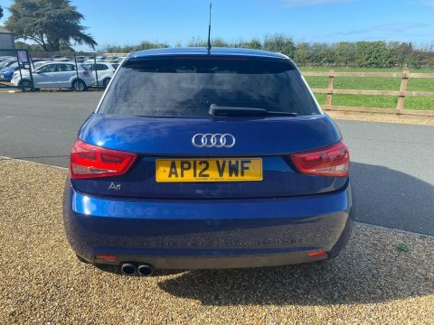 Audi A1 1.2 Tfsi Sport Hatchback 86 Ps Black #7