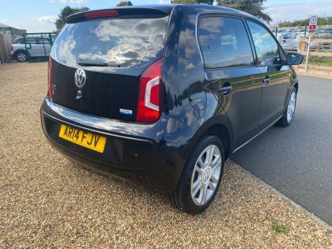 Volkswagen Up 1.0 High Up Black #6