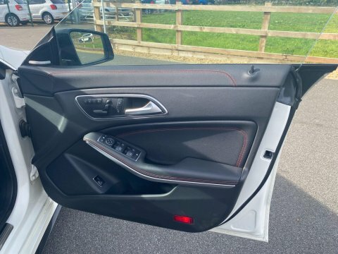 Mercedes-Benz CLA Class Amg Sport Black #10