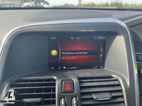 Volvo XC60 2.4L R-design Lux Nav Grey #16