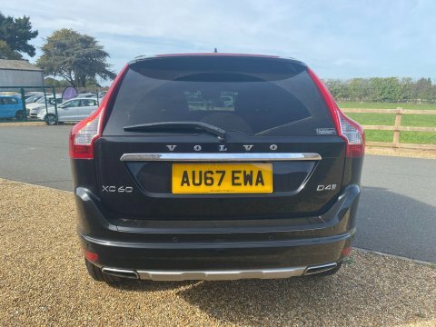 Volvo XC60 2.4L R-design Lux Nav Grey #7