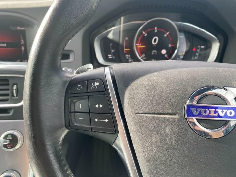 Volvo V60 D3 Business Edition Black #21