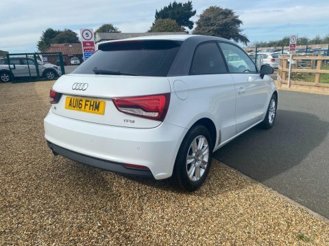 Audi A1 1.4 Tfsi Sport White #6