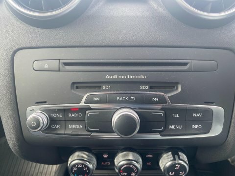 Audi A1 1.4 Tfsi Sport Euro 5 Ss White #17