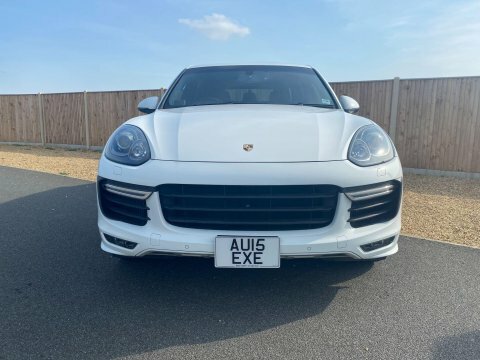 Porsche Cayenne 3.6T V6 Gts White #3