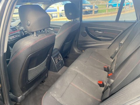 BMW 3 Series 320I Xdrive Luxury Black #13